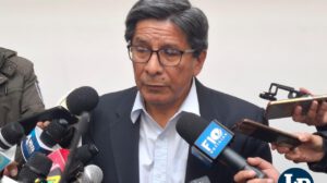 El diputado Porcel en conferencia de prensa