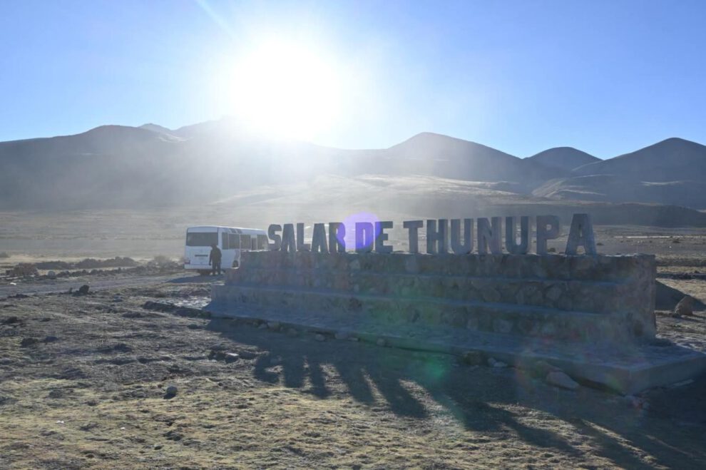 Salar de Thunupa