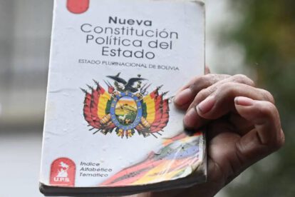 Legisladores debaten cuando deben aplicarse cambios en la Constitución
