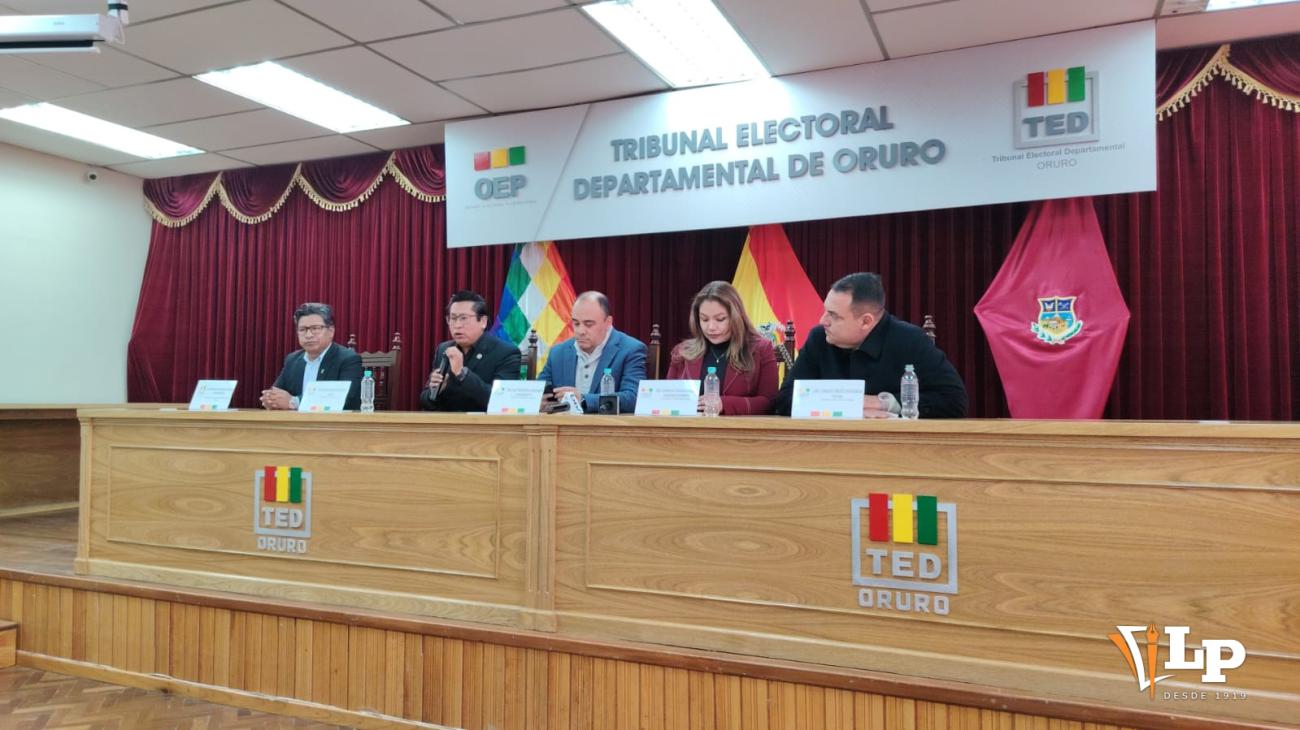vocales del TSE