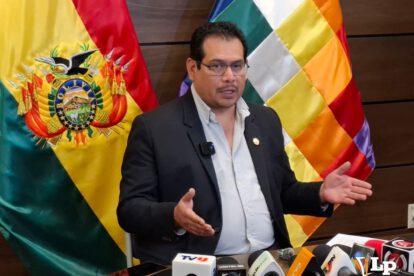 El presidente de Diputados en conferencia de prensa