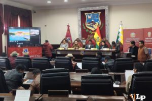 sesión de la asamblea legislativa de Oruro