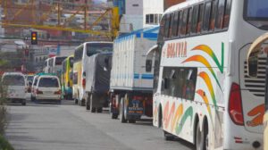 Fila de vehículos