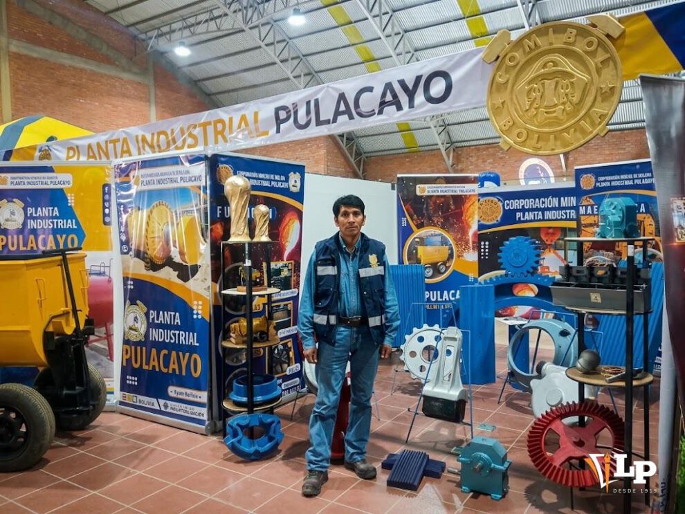 STAND PULACAYO