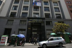La administración de Paz redujo a 12 los ministerios