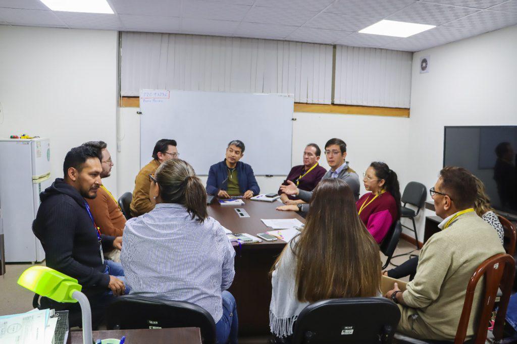 ejecutivos de la ABC y especialistas del BID