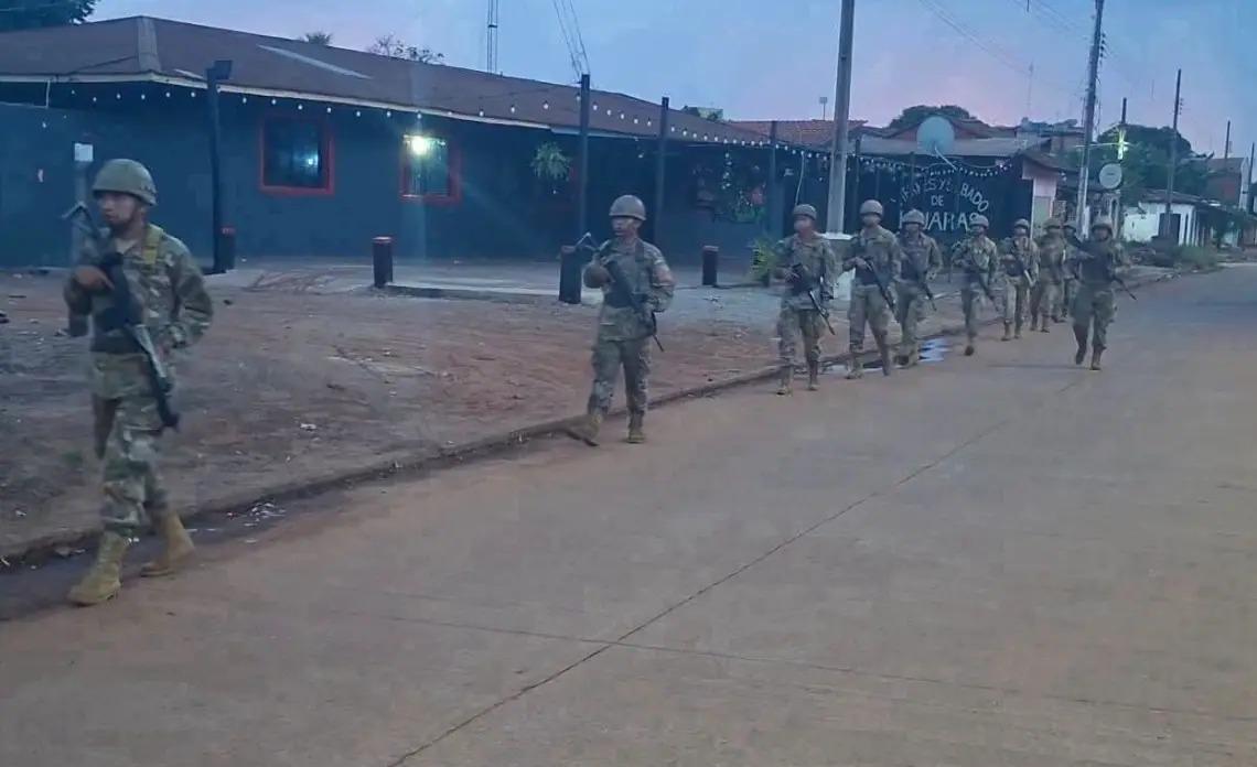militares