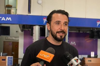 El gobernador de Santa Cruz, Juan Pablo Velasco,