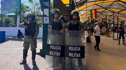 militares