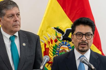 Los ministros de Hidrocarburos y de la Presidencia presentaron el DS 5676
