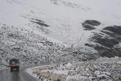 camino con nevada