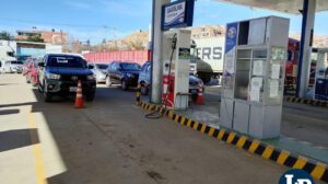 estacion de servicio en Oruro