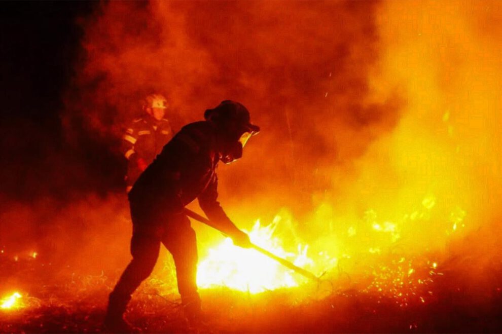 Una persona en un incendio