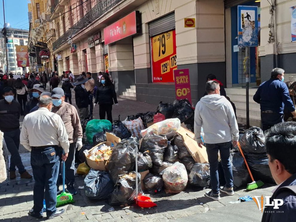 Varios sectores de la ciudad de La Paz están infestadas de basura