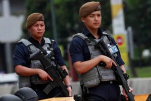 policía singapur