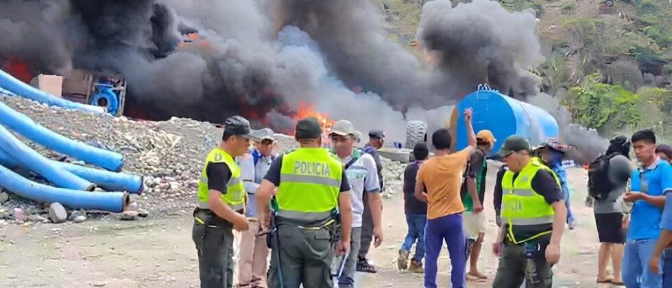 Efectivos de la Policía y la Fiscalía
