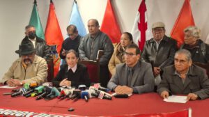 La diputada Ballivián dio a conocer el informe de la Contraloría junto a varios sectores