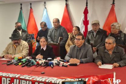 La diputada Ballivián dio a conocer el informe de la Contraloría junto a varios sectores