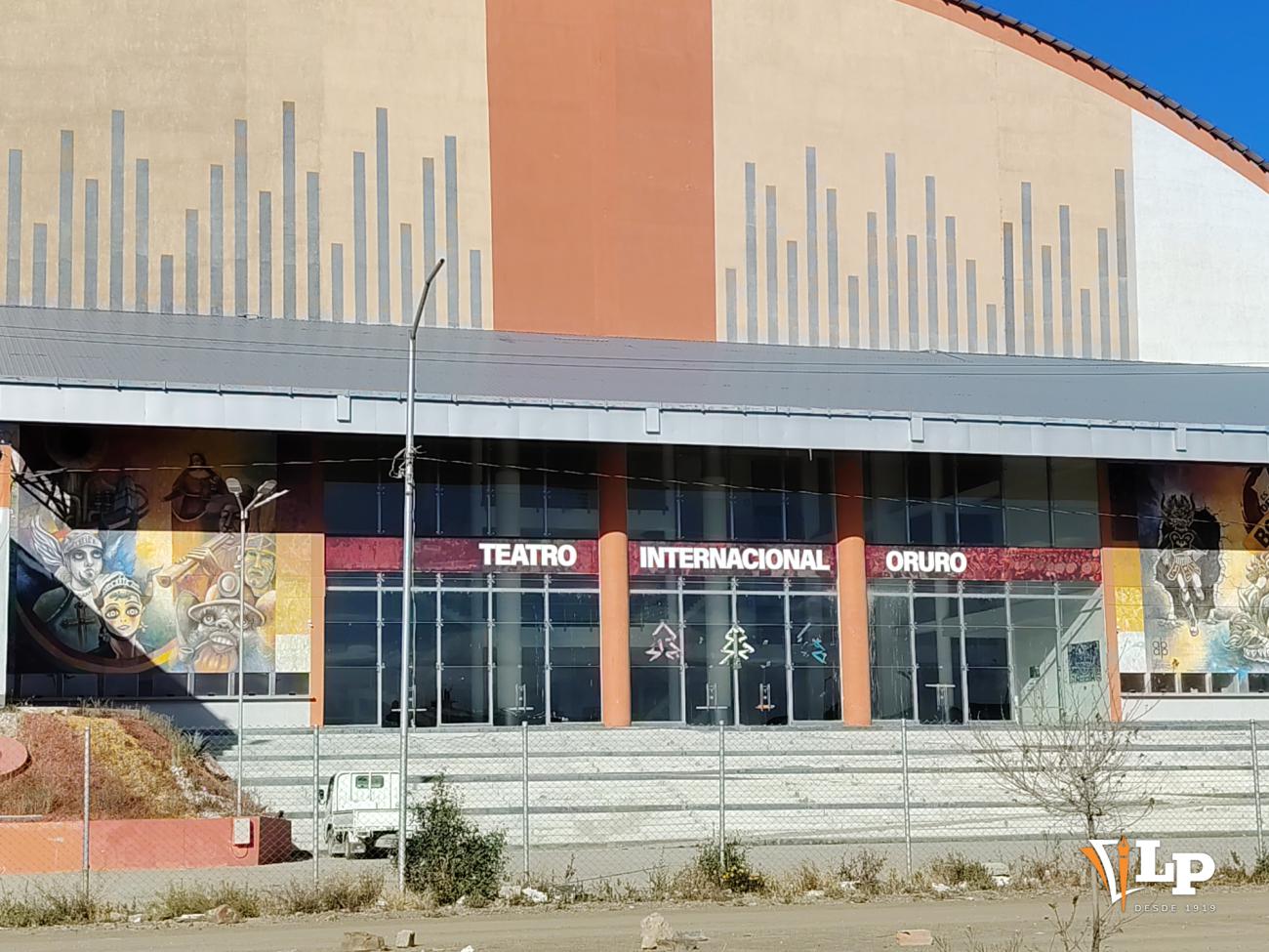 Teatro Internacional Oruro