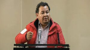 El dirigente de la Confederación Nacional de Gremiales de Bolivia, César Gonzáles