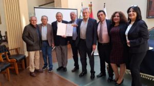 Miembros de la Fraternidad Tigre llegaron hasta la sede de Gobierno para recibir el Homenaje Camaral