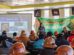 Un grupo de mineros en un curso de capacitación
