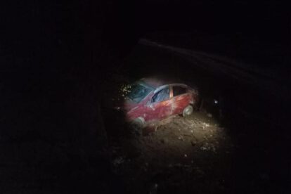 Un auto accidentado