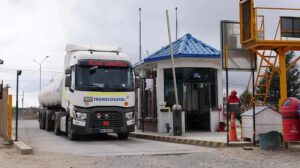 Ciertena saliendo de YPFB