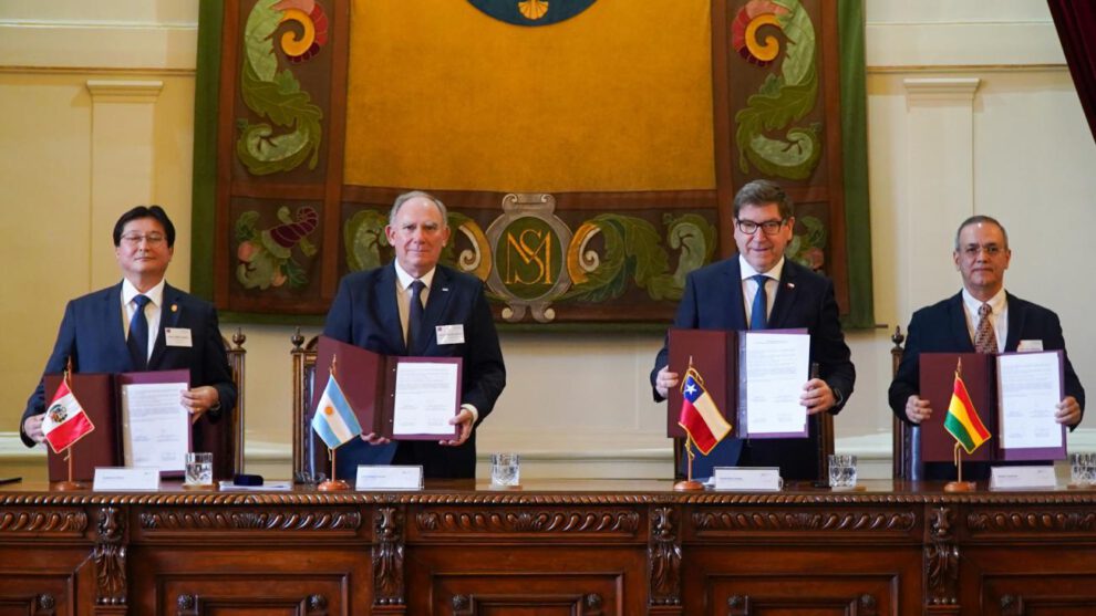 Autoridades de Chile, Argentina, Bolivia y Perú