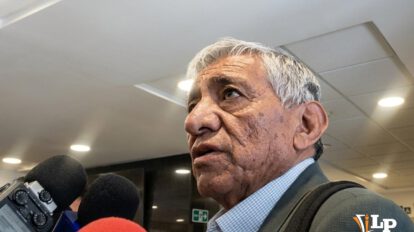 El exalcalde Arias en conferencia de prensa