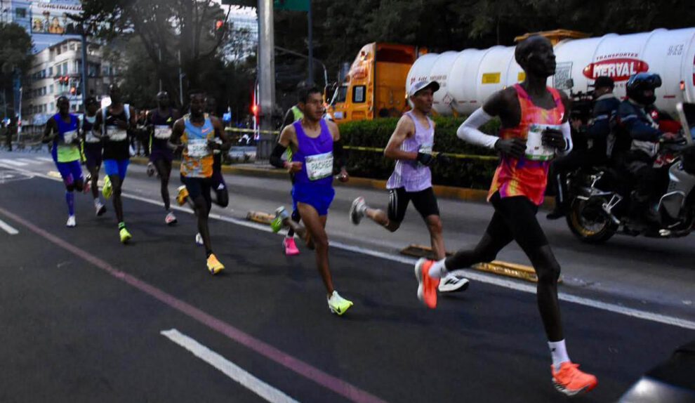 Maratón Ciudad de México, Atleta Héctor Garibay, Prueba realizada en Ciudad de México