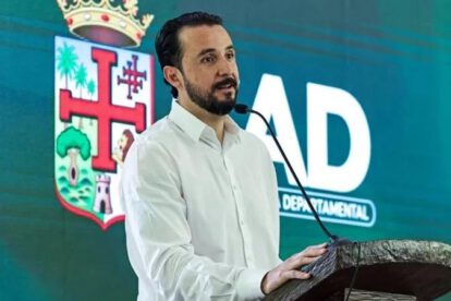 El gobernador de Santa Cruz, Juan Pablo Velasco