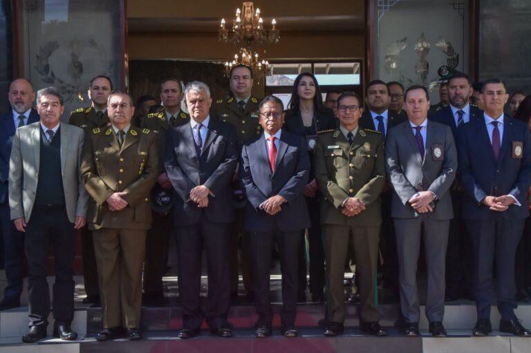 Delegaciones de Bolivia y Chile que participan en la primera reunión de la Rampol