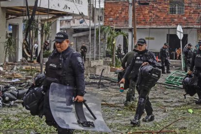 Efectivos policiales