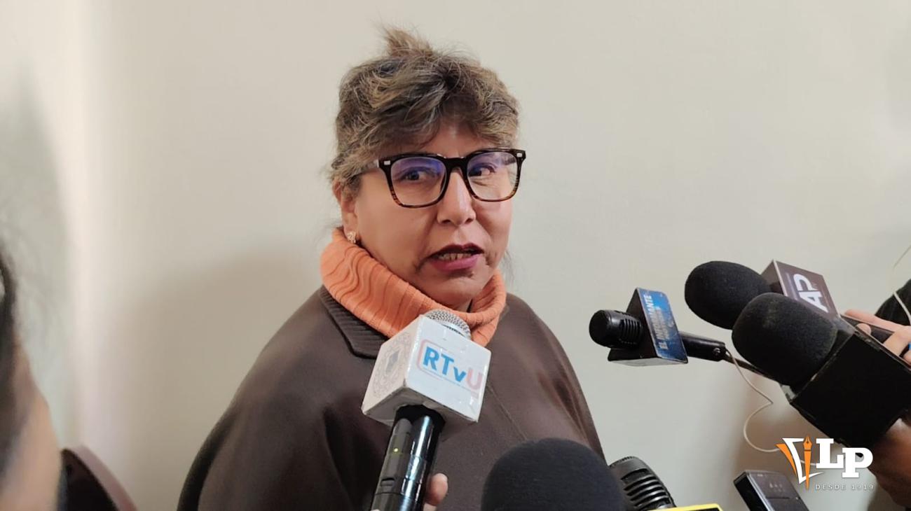 senadora María Antonieta Alcón