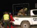 Policias recogiendo un cadavar