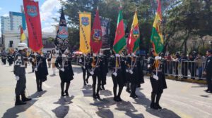 desfile 5 de septiembre Oruro