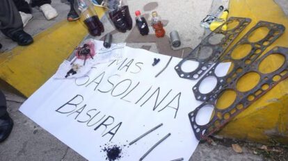 Imagen de los reclamos por gasolina basura