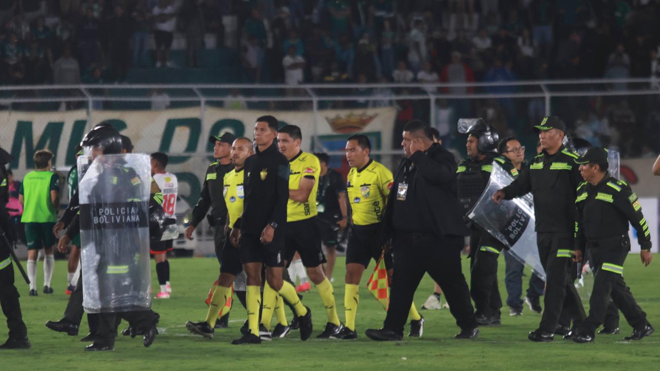 División Profesional, Oriente Petrolero vs. Always Ready, Estadio Ramón Aguilera Costas de Santa Cruz
