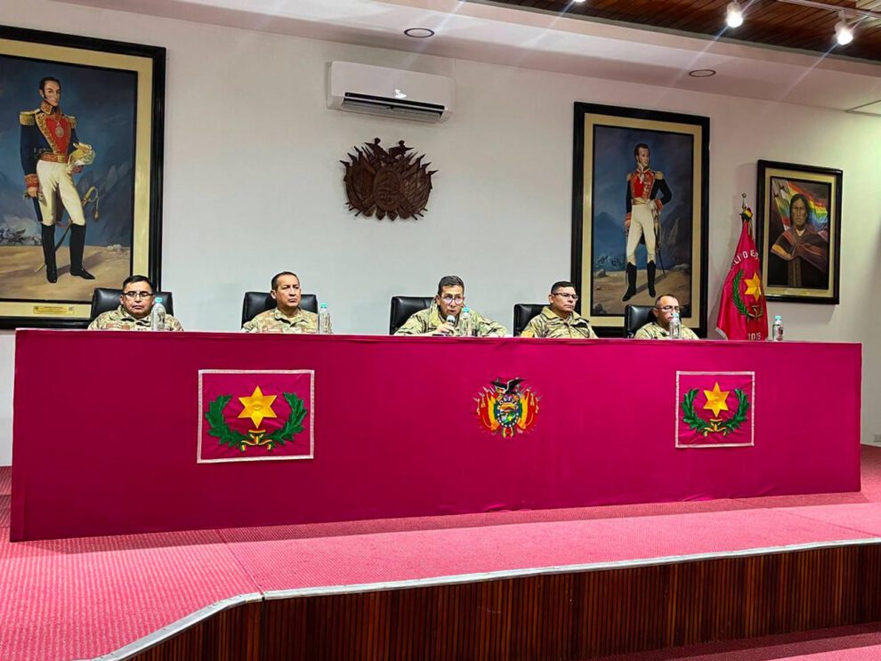militares