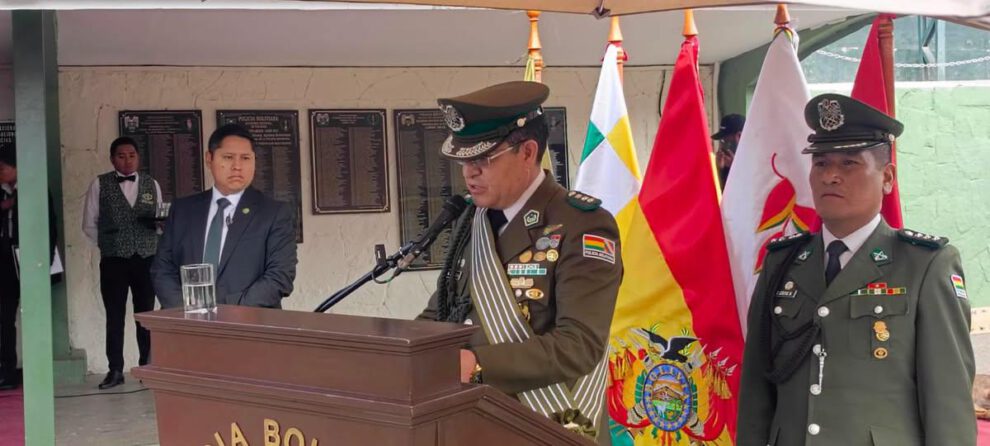 Comandante general de la Policía Boliviana, Adrián Javier Álvarez