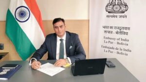 El embajador de la India, Rohit Vadhwana