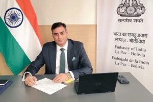 El embajador de la India, Rohit Vadhwana