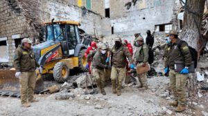 Las labores persisten en el lugar para rescatar a los desaparecidos