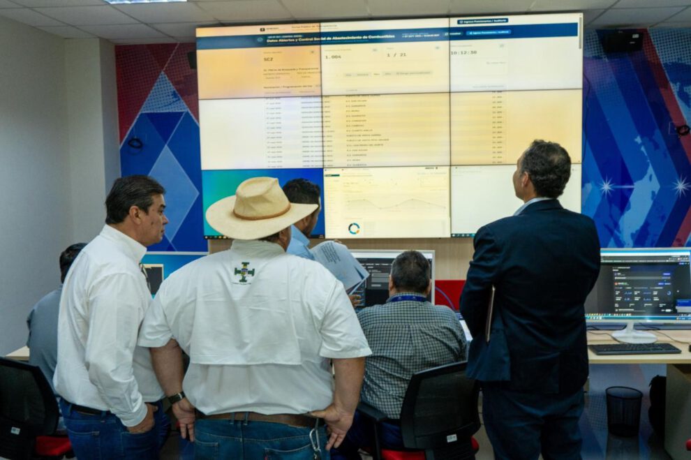 La nueva sala de monitoreo de la estatal petrolera