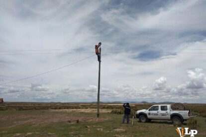 conexión eléctrica en Oruro