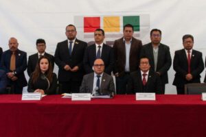 Autoridades electorales de Bolivia en conferencia de prensa