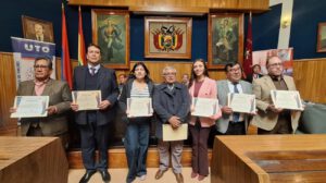 Reconocimiento al Mérito Científico UTO