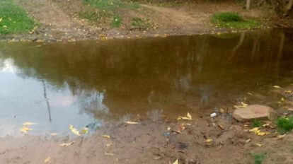 El río San Lorenzo se seca mientras comunidades indígenas exigen retirar obras ilegales