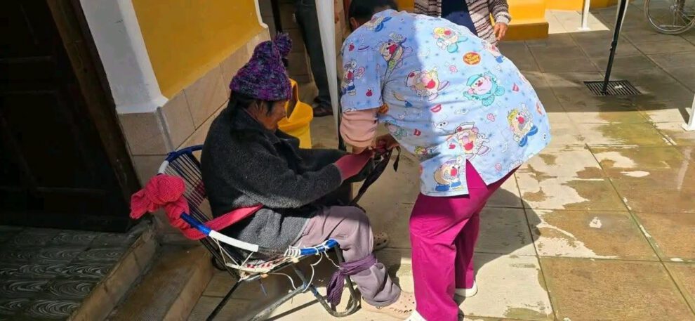 hombre maniatado
